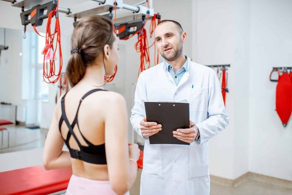 What Are Effective Virtual Rehabilitation Techniques for Stroke Survivors with Limited Mobility?